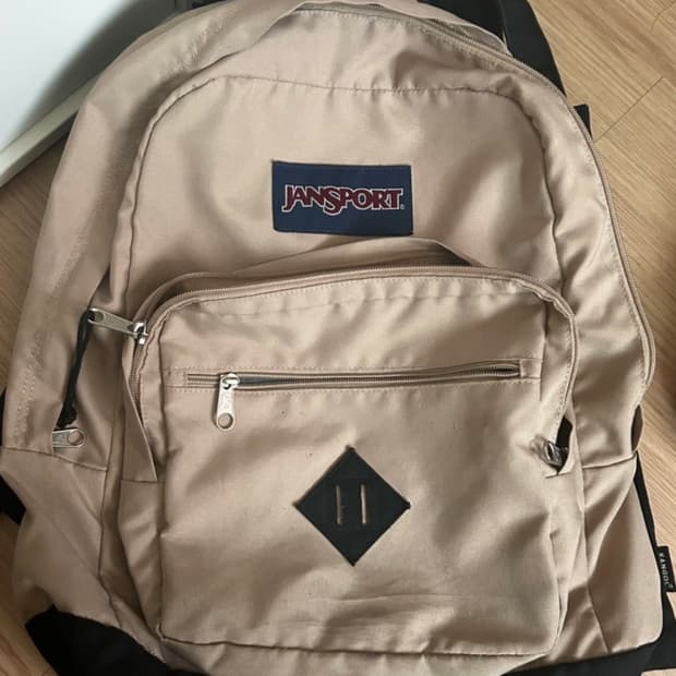 잔스포츠 백팩 베이지