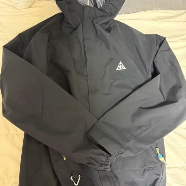 나이키 acg 바람막이