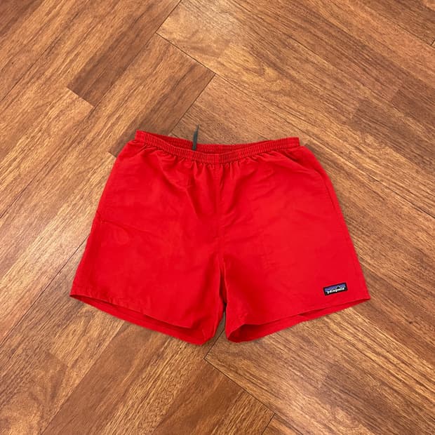 파타고니아 배기스 반바지