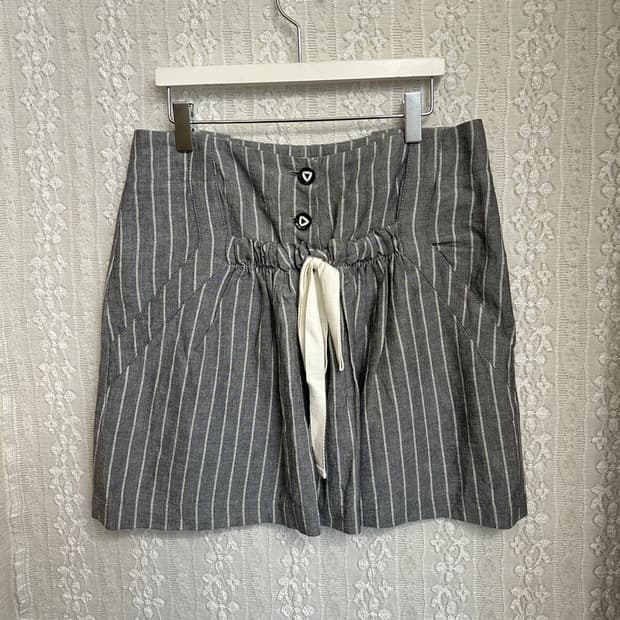 united bamboo 면/마 줄무늬 스커트