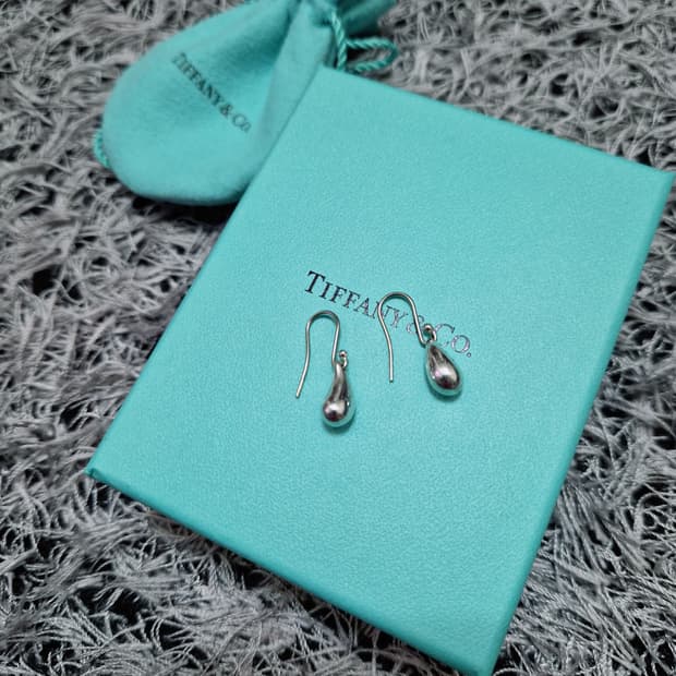 티파니 티어드롭 귀걸이