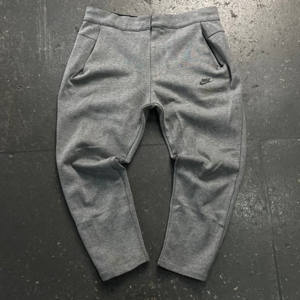 105 나이키 테크팩 팬츠