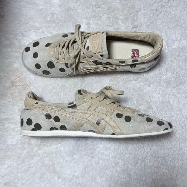 오니츠카타이거 타이치 히나 245