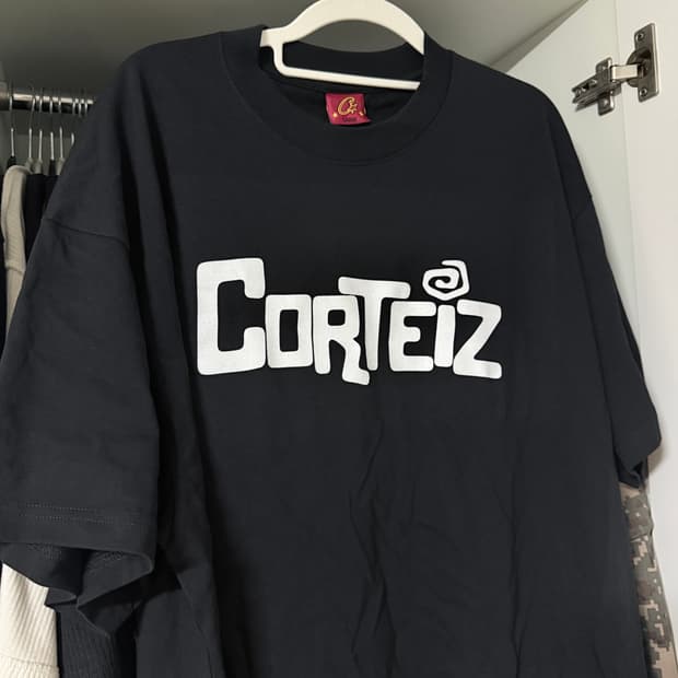 코르테이즈 반팔