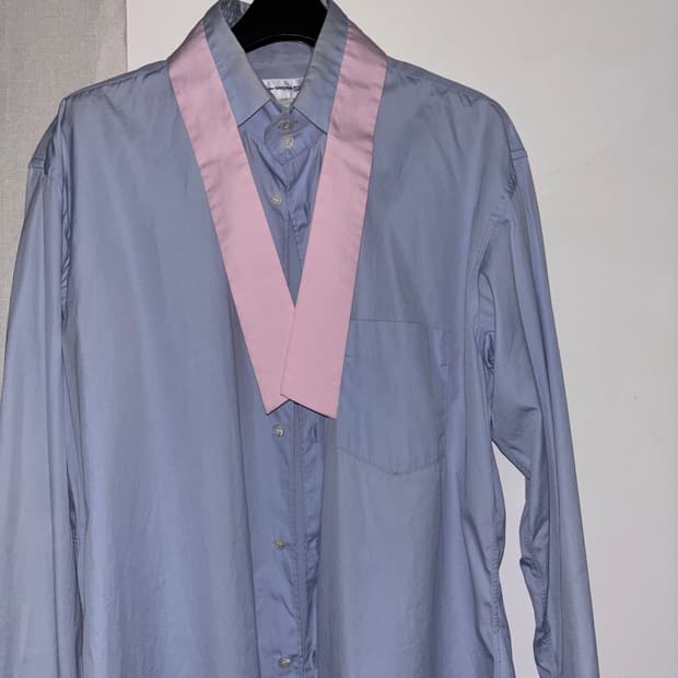 comme des garcons_pink tie shirts