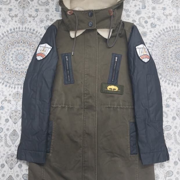 라코스테 패치 후드 부클 롱 야상 점퍼 34 (55반까지)