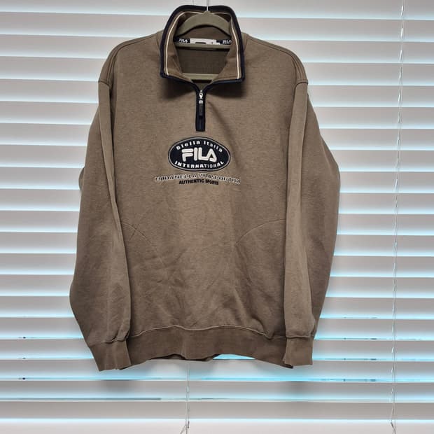 [FILA] 남성 하프집업 맨투맨 판매합니다(사이즈: L/색상: 카키색)