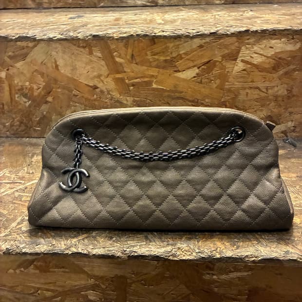 CHANEL 샤넬 정품 마드모아젤 볼링백