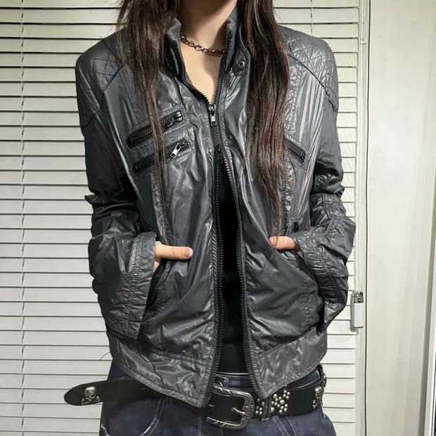 차콜 퀼팅 바이커 자켓