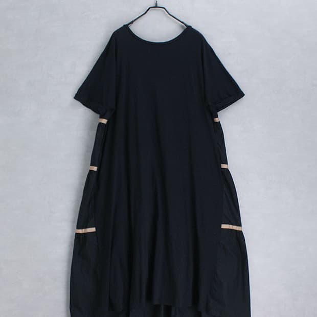DOS DIOSAS _ black cotton tiered ops