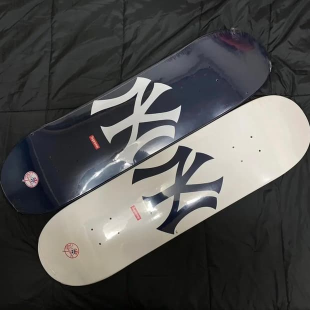 [Free] 15SS 슈프림 뉴욕 양키즈 데크 세트