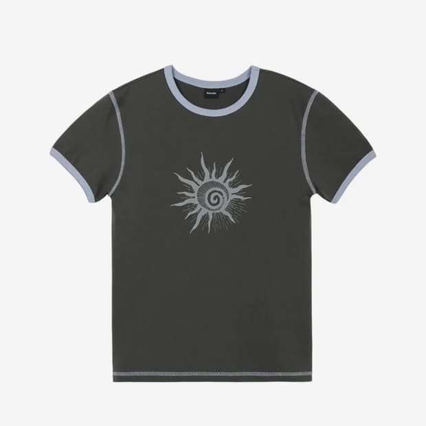 아캄 Cracked Sun Ringer Top (Dark Gray)