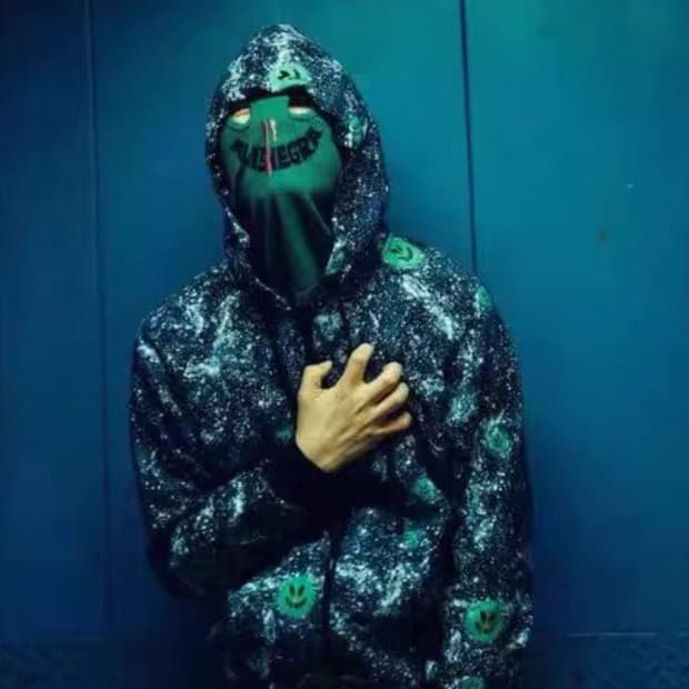 홍콩배우 진관희 브랜드  CLOT 기모 바라클라바후디