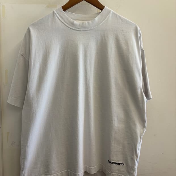 N236. 칼하트 반팔