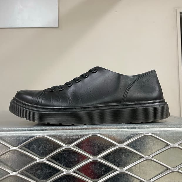 닥터마틴 단테 블랙 uk8