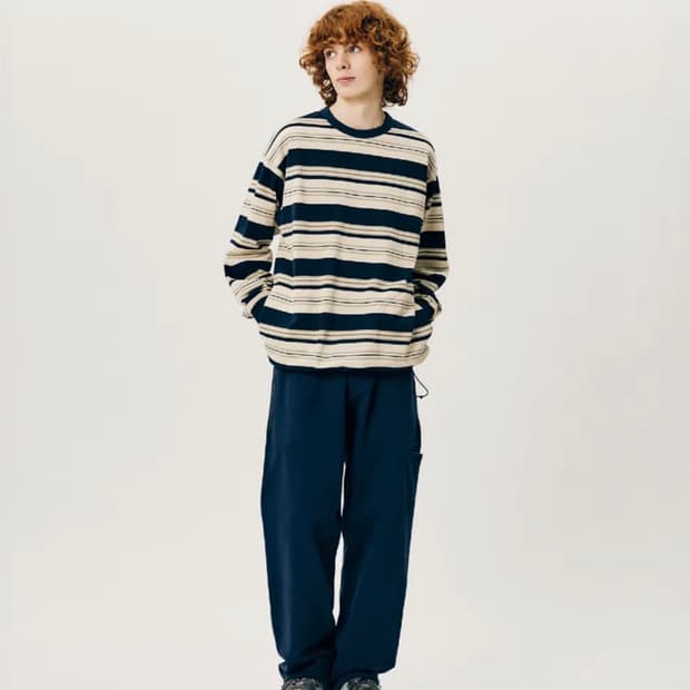 에스피오나지 보더 스트라이프 맨투맨