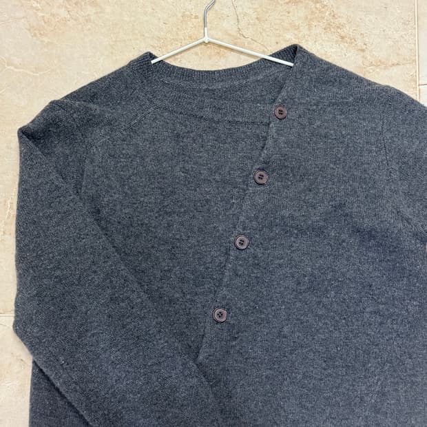 éé 사선 가디건 차콜 L