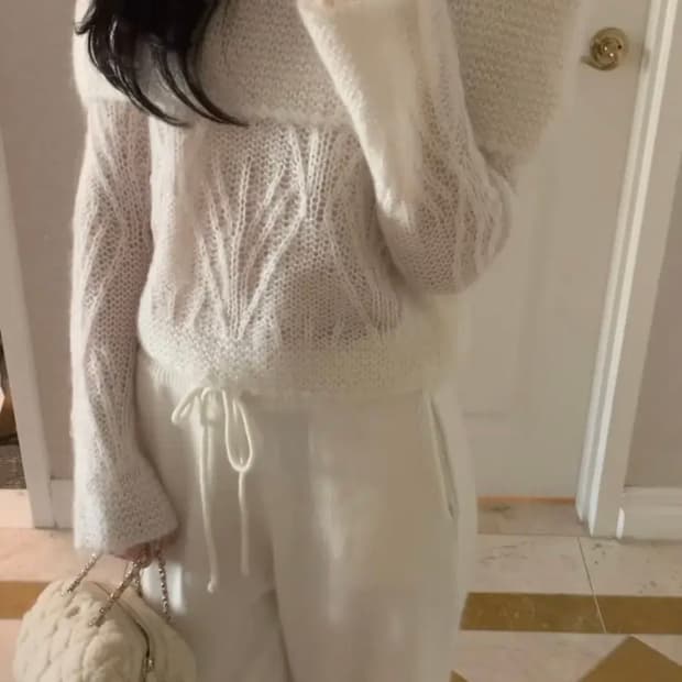 르플레인 오프숄더 