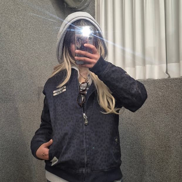 SAINTPAIN LEOPARD BOMBER JACKET 