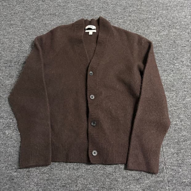 COS 브러시드 울 가디건