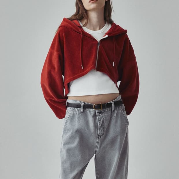 메그제이 벨벳 크롭 후드집업