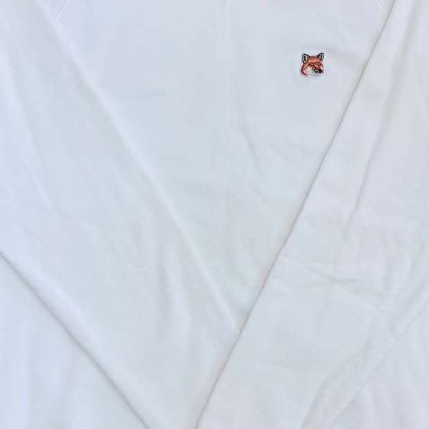 메종키츠네 맨투맨 화이트 XL 실착용 1회