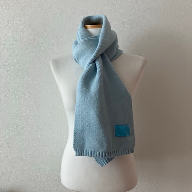 락피쉬 웨더웨어 아이스블루 컬러 목도리