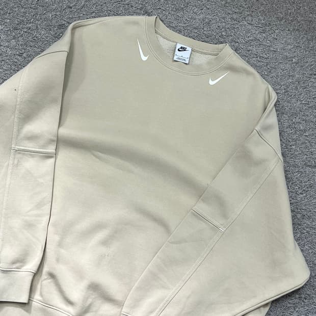 [95-100] 나이키 맨투맨