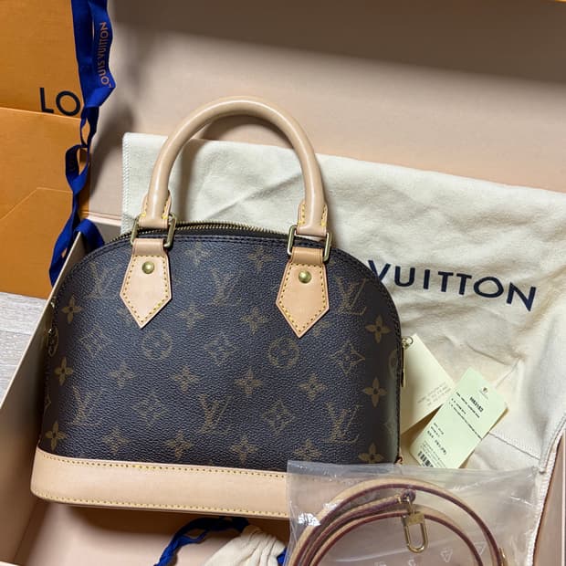 루이비통 알마 BB 풀박스 가격내림 파워정품