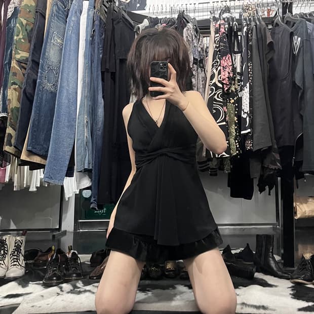 셔링 슬리브리스