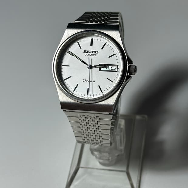 SEIKO quartz chronos
