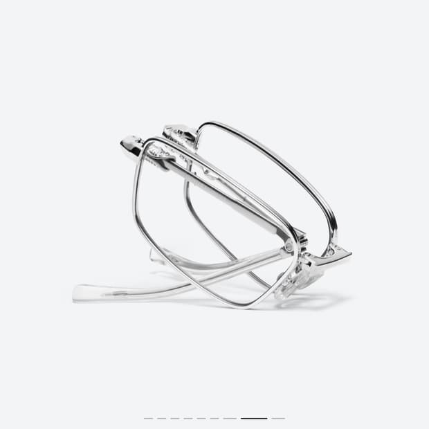 카리나 콜라보)젠틀몬스터 타스 02