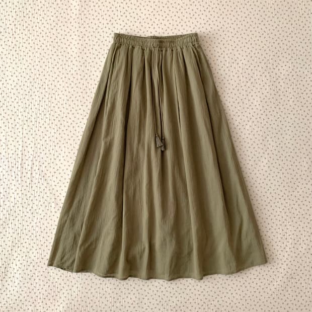 카키 플리츠 롱 스커트
