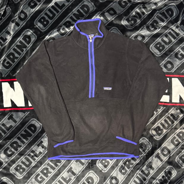 파타고니아 마수피얼 쿼터 짚 플리스 풀오버 블랙 블루