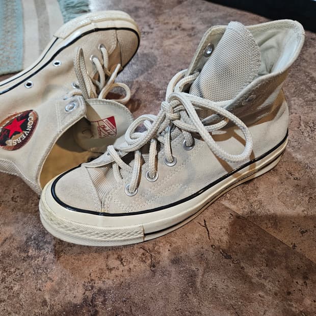 버스(CONVERSE)의 척테일러 올스타 70 하이 스니커즈