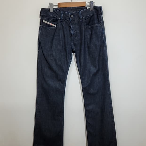 (29) 디젤 자티니 청바지 진청 부츠컷 데님팬츠 이태리판 