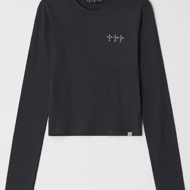 eessay에세이 픽셀  크로스 PIXEL CROSS TEE쿨그레이