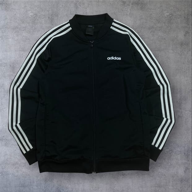 아디다스 스몰 로고 사이드 라인 블랙 트랙탑 져지