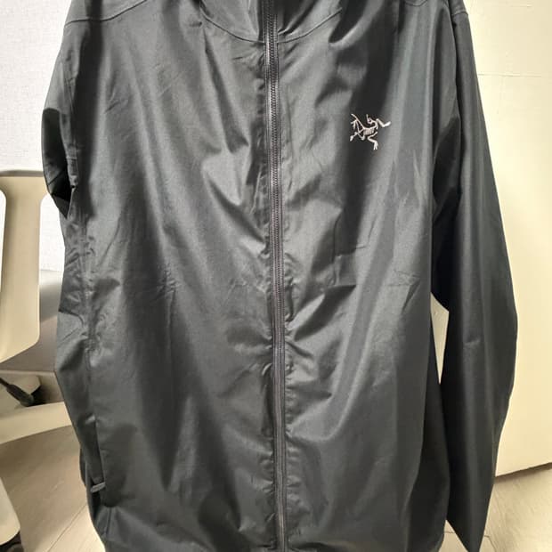 (새제품) 아크테릭스 솔라노 후드 23FW 