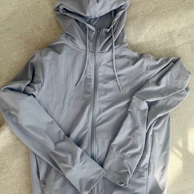 유니클로 후드집업