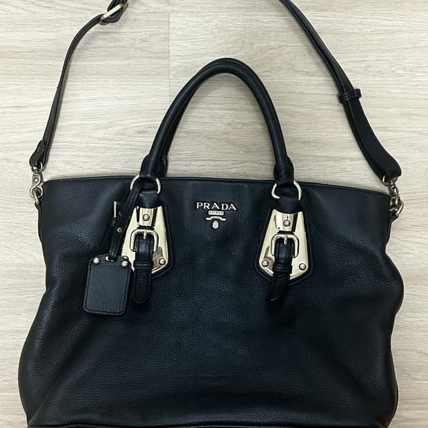 프라다 토트백