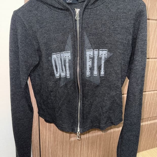 OWO 슬림 집업 후디