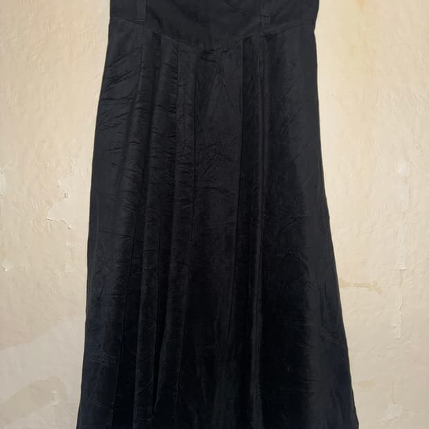 (Unknown) velvet Black long skirt
