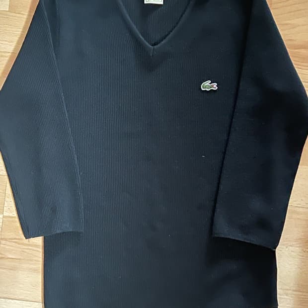 라코스테 브이넥 니트 