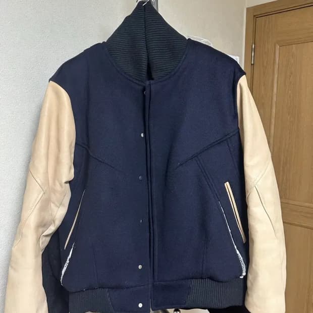 M 엑슬림 ep6 바시티 자켓 