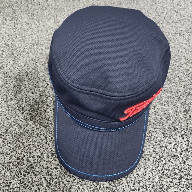 타이틀리스트(Titleist) 네이비 골프 캡