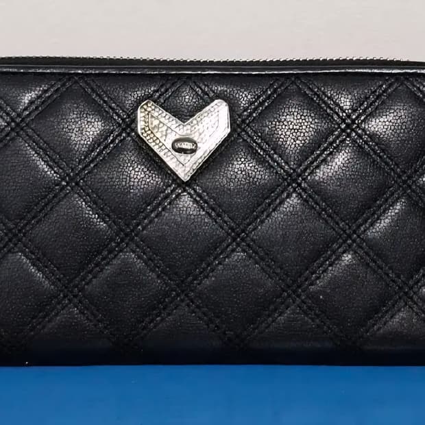 LOVCAT 양가죽 블랙 장지갑  19센티 9센티 