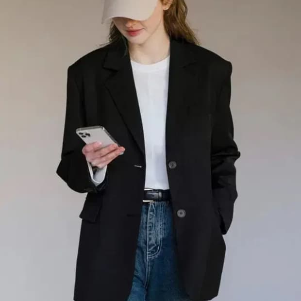 틸아이다이 back lip pocket detail jacket