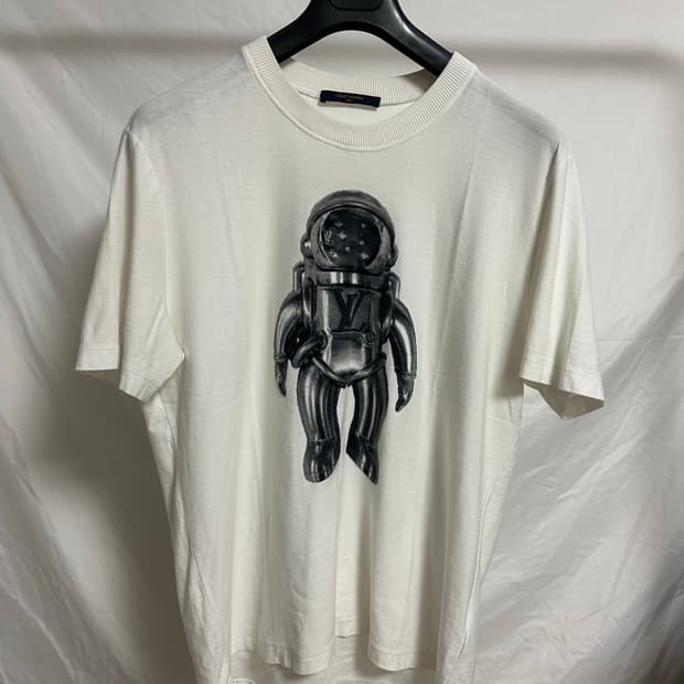 루이비통 로고 반팔 (XL)