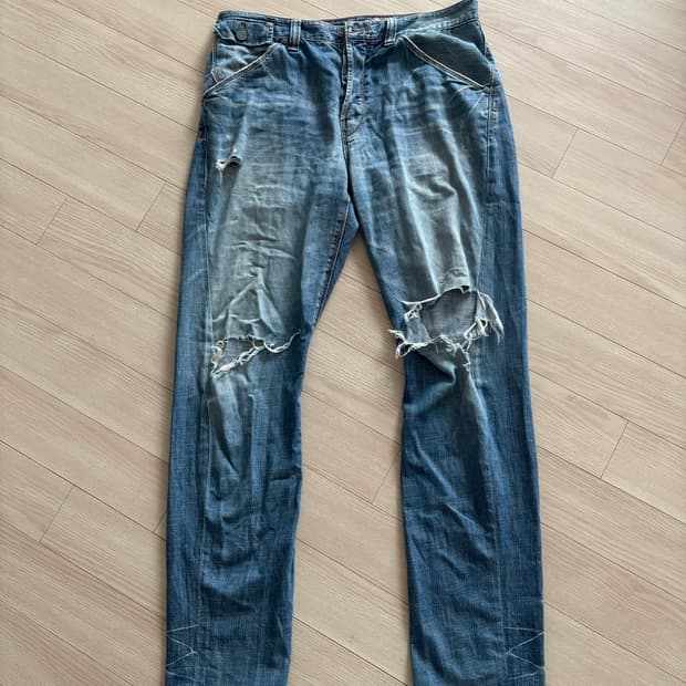Levi’s Engineered Jeans 디스진 32/32